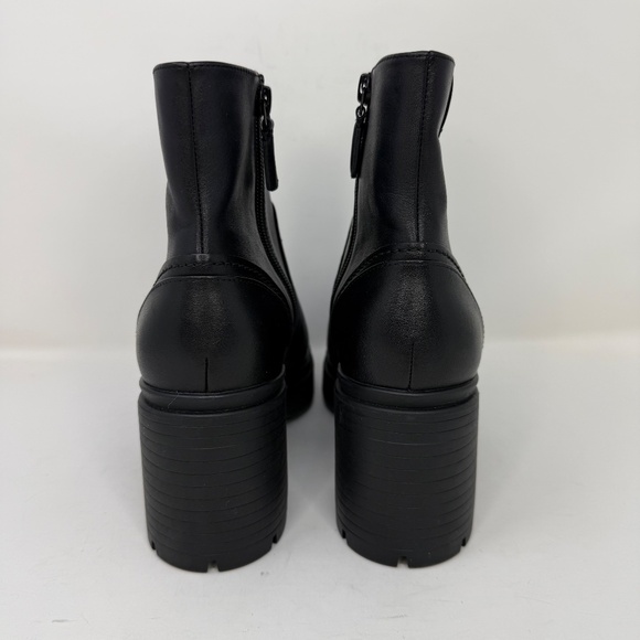 New Cole Haan Paz Pull On Booties In Black Leather Sz 8 - Picture 3 of 13